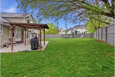 7975 S Showcase Ln, Sandy, UT 84094 - Photo 25