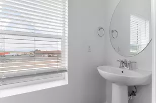 554 N Buffalo Grass Ln, Lindon, UT 84042 - Photo 5