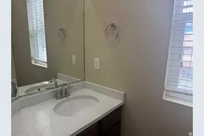 1203 E Roma Dr, Fruit Heights, UT 84037 - Photo 9