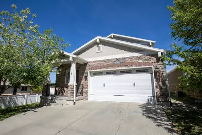 1203 E Roma Dr, Fruit Heights, UT 84037 - Photo 1
