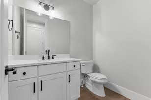 1196 W 2325 S, Syracuse, UT 84075 - Photo 9