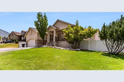 702 S Elk Meadow Loop, Tooele, UT 84074 - Photo 3