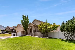 702 S Elk Meadow Loop, Tooele, UT 84074 - Photo 3