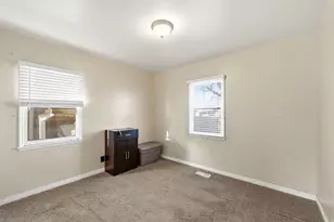 179 S 179 S 200 E, Tooele, UT 84074 - Photo 13