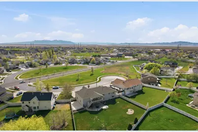 134 N Wagon Wheel Cir, Farmington, UT 84025 - Photo 71