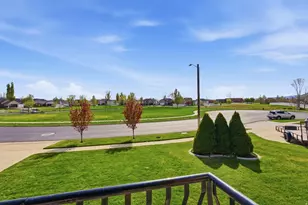 134 N Wagon Wheel Circle, Farmington, UT 84025 - Photo 9