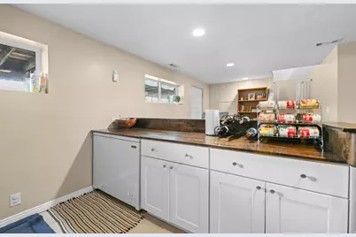 5844 S 920 E, Murray, UT 84121 - Photo 21