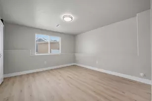 7066 W Reflection Bay Rd, West Valley, UT 84081 - Photo 17