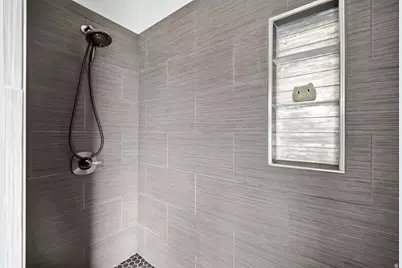 360 E Sandy Park Cir, Midvale, UT 84047 - Photo 19