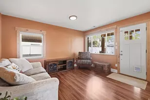 360 E Sandy Pk Cir, Midvale, UT 84047 - Photo 7