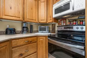 4935 S Marianna Dr, Taylorsville, UT 84129 - Photo 9