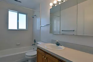 322 S 100 W, Orem, UT 84058 - Photo 7