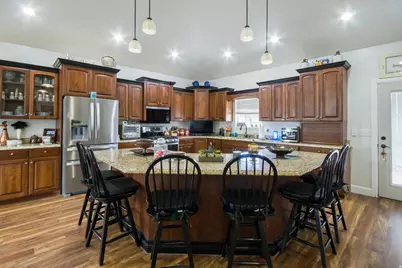 54 S Ivie, Roosevelt, UT 84066 - Photo 9