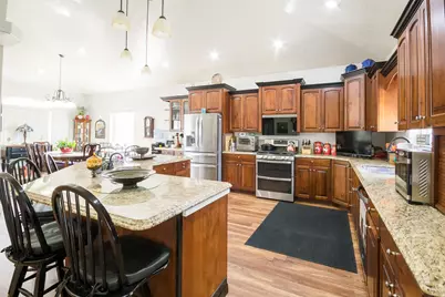 54 S Ivie, Roosevelt, UT 84066 - Photo 13