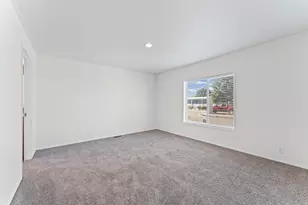 1271 W Hummingbird St, Salt Lake City, UT 84123 - Photo 21