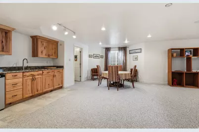 630 E 100 S, Hyrum, UT 84319 - Photo 41