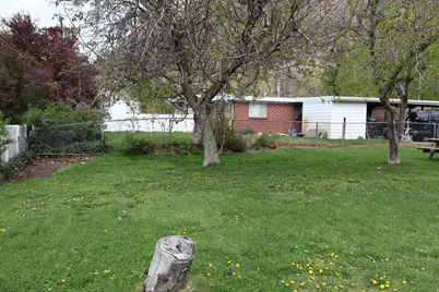 793 S Simoron Dr E, Ogden, UT 84404 - Photo 7