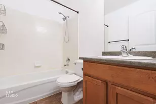 3812 E Rock Creek Rd, Eagle Mountain, UT 84005 - Photo 11