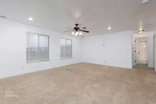 3812 E Rock Creek Rd, Eagle Mountain, UT 84005 - Photo 5