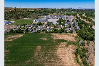 6402 S Raymond Dr, South Weber, UT 84405 - Photo 61