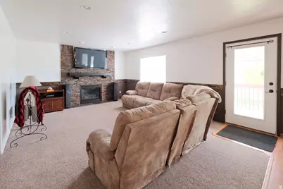 6402 S Raymond Dr, South Weber, UT 84405 - Photo 19