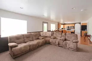 6402 S Raymond Dr, South Weber, UT 84405 - Photo 21