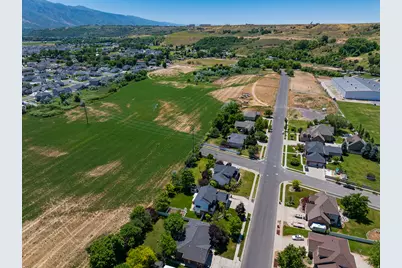 6402 S Raymond Dr, South Weber, UT 84405 - Photo 63