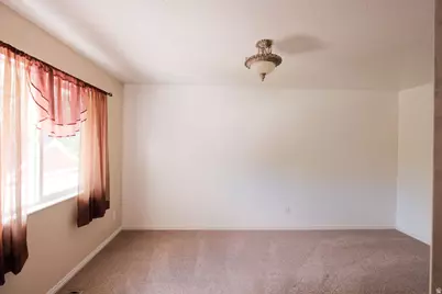 6402 S Raymond Dr, South Weber, UT 84405 - Photo 23