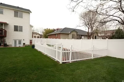6402 S Raymond Dr, South Weber, UT 84405 - Photo 11