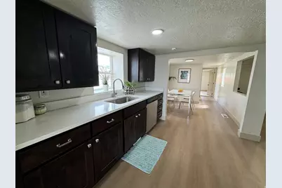 260 N 5th St E, Tooele, UT 84074 - Photo 7