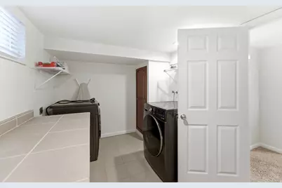 2418 E 2900 S, Millcreek, UT 84109 - Photo 33