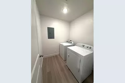 416 S 1440 E, Hyrum, UT 84319 - Photo 11