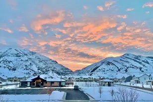 416 S 1440 E, Hyrum, UT 84319 - Photo 3