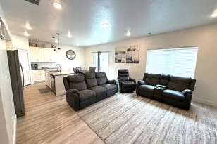 416 S 1440 E, Hyrum, UT 84319 - Photo 3