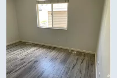 288 N Peach St, Santaquin, UT 84655 - Photo 5