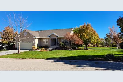 74 Trackside Cir, Grantsville, UT 84029 - Photo 3