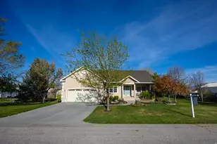 74 Trackside Cir, Grantsville, UT 84029 - Photo 37