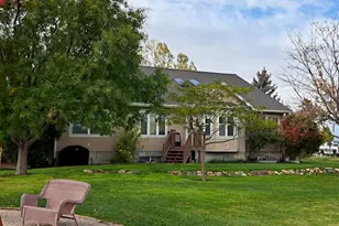 74 Trackside Cir, Grantsville, UT 84029 - Photo 3