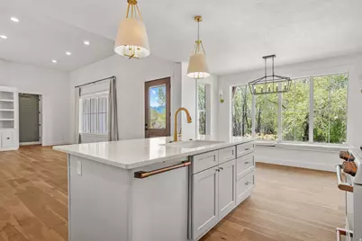 645 S Arts Park Way E, Springville, UT 84663 - Photo 5