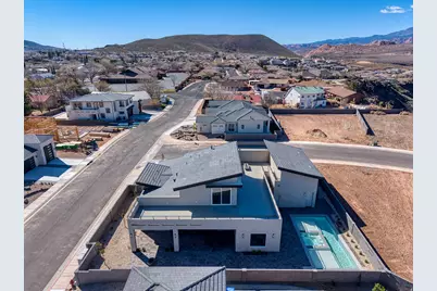 1108 N Florence Cir #12, Hurricane, UT 84737 - Photo 7