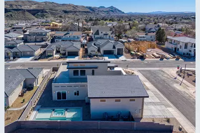 1108 N Florence Cir #12, Hurricane, UT 84737 - Photo 9