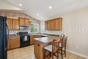 6949 S Adventure Way W, West Jordan, UT 84084 - Photo 13