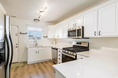 423 S 80 W, Smithfield, UT 84335 - Photo 7