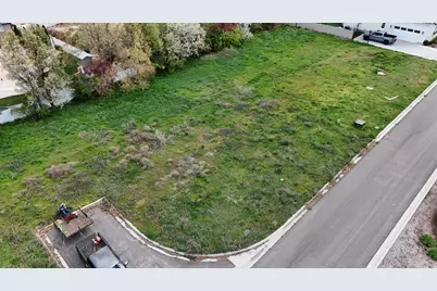 1831 W Sherri Ln #104, Kaysville, UT 84037 - Photo 7