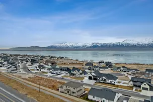 3559 S Garibaldi Wy, Saratoga Springs, UT 84045 - Photo 43