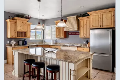 12091 S Katelyn Park Ct, Draper, UT 84020 - Photo 7