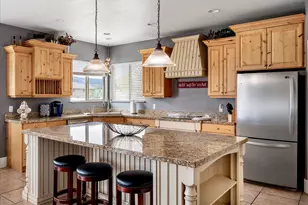 12091 S Katelyn Park Ct, Draper, UT 84020 - Photo 7