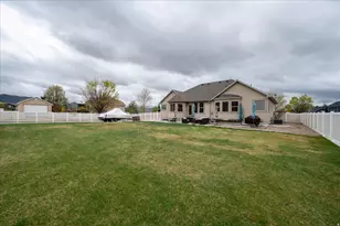 12091 S Katelyn Park Ct, Draper, UT 84020 - Photo 55
