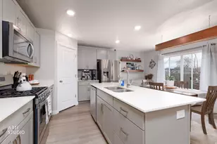 7841 W Walk About Way, Magna, UT 84044 - Photo 13