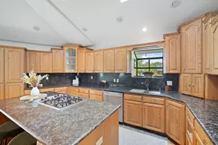 92 W 1565 N, Orem, UT 84057 - Photo 9